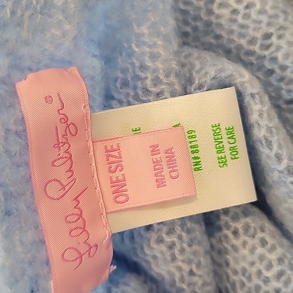 Lilly Pulitzer cashmere scraf - Picture 4 of 7